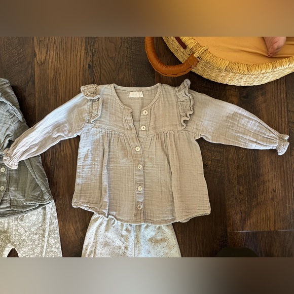 Jamie Kay 2 matching sets in play condition - Picture 2 of 12